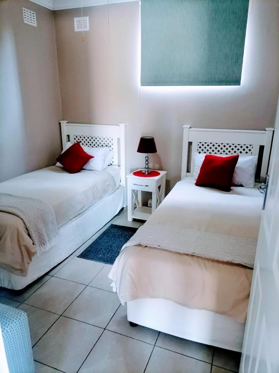 Poolside Guest House Port Shepstone Værelse billede